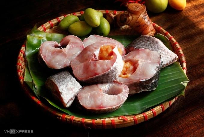 4 sai lầm khiến cá càng rửa càng tanh